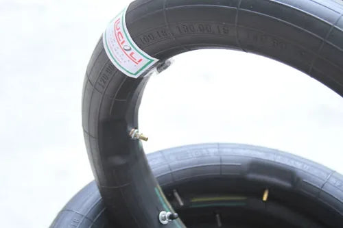 Câmaras Lucioli 140/80-18, 7mm 2 Travas Fixas (helio)