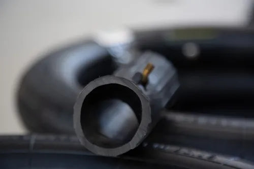 Câmaras Lucioli 140/80-18, 7mm 2 Travas Fixas (helio)