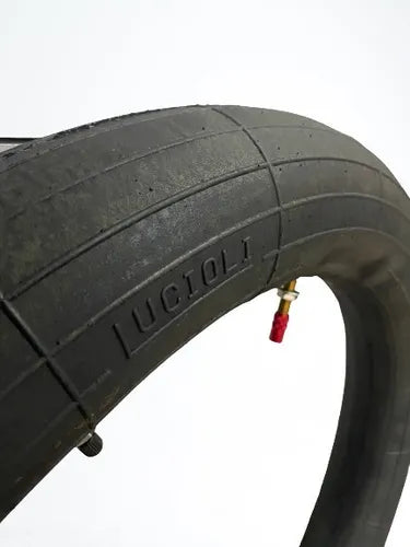 Câmaras Lucioli 120/100-18 7mm 2 Travas Fixas + Tampinha Bms